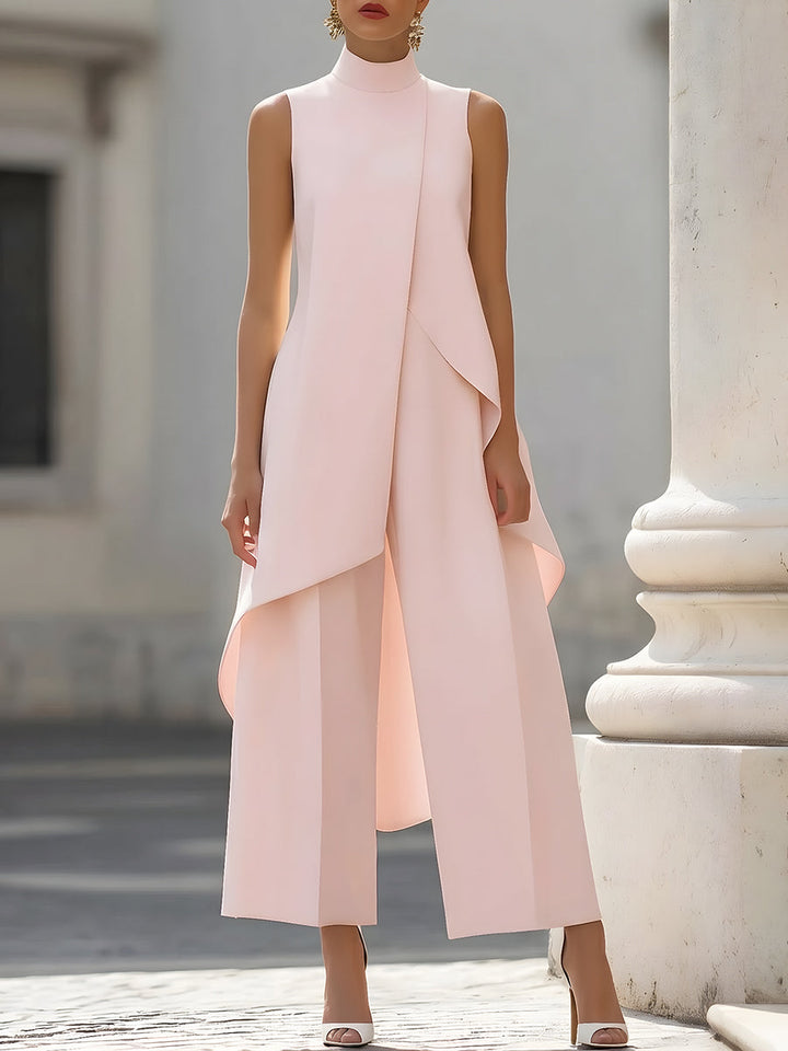Asymmetrisches, ärmelloses Oberteil und Hose