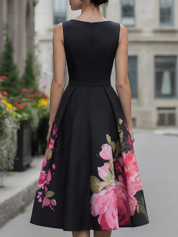 Elegantes ärmelloses Midikleid mit blumenbedrucktem
