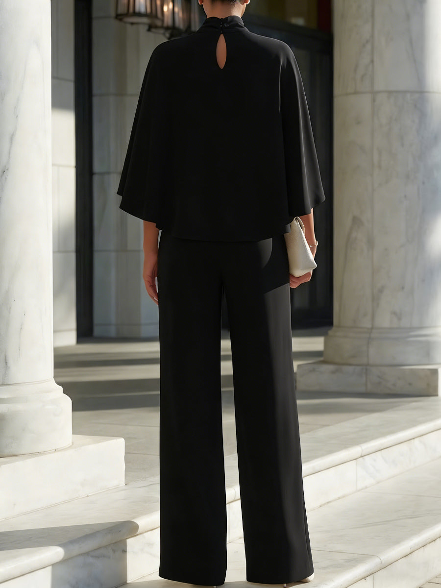 Set aus hochgeschlossener Bluse mit