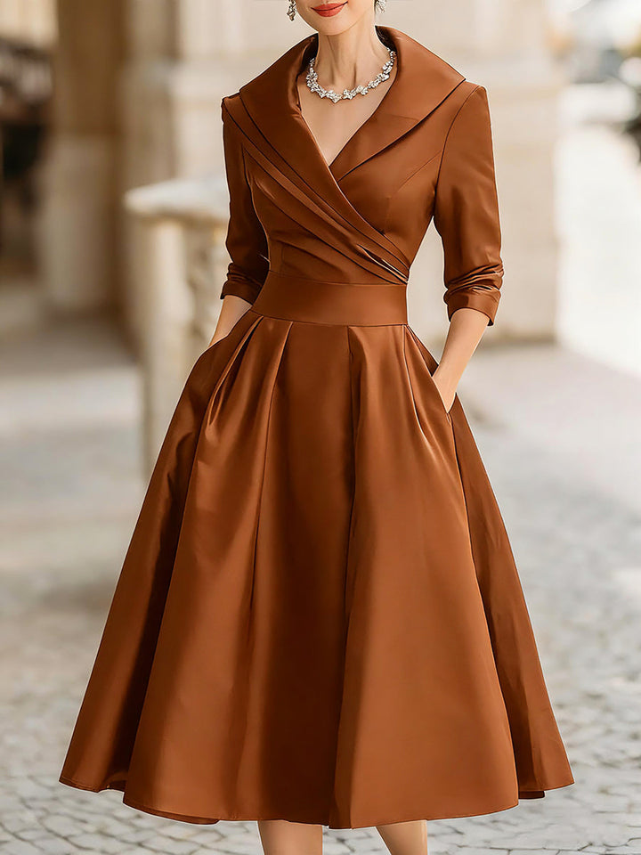 Vintage-inspiriertes Midikleid aus Satin mit