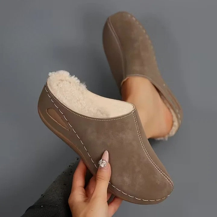 Martine - Gefütterte Slip-on-Schuhe aus Kunstfell