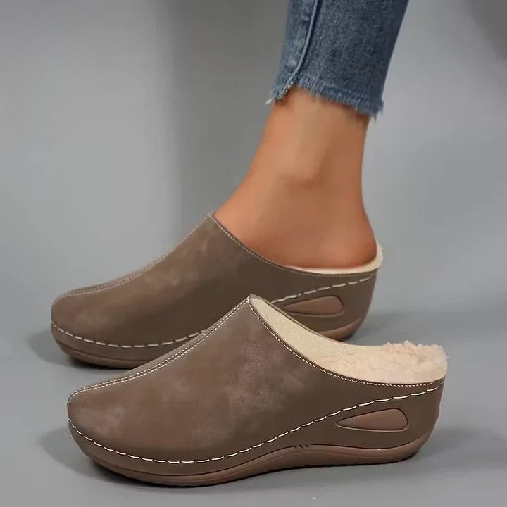 Martine - Gefütterte Slip-on-Schuhe aus Kunstfell