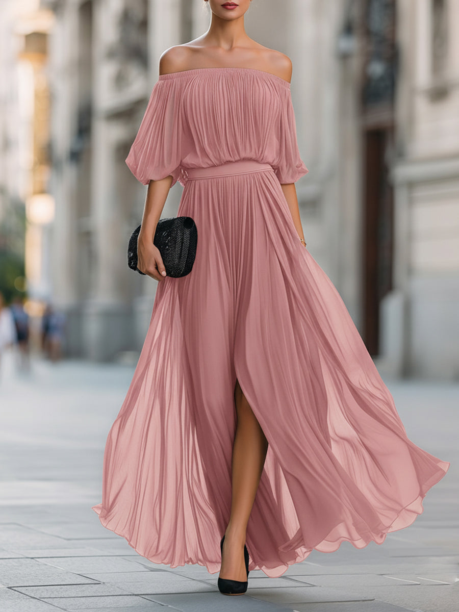 Schulterfreies Plissee-Maxikleid aus Chiffon