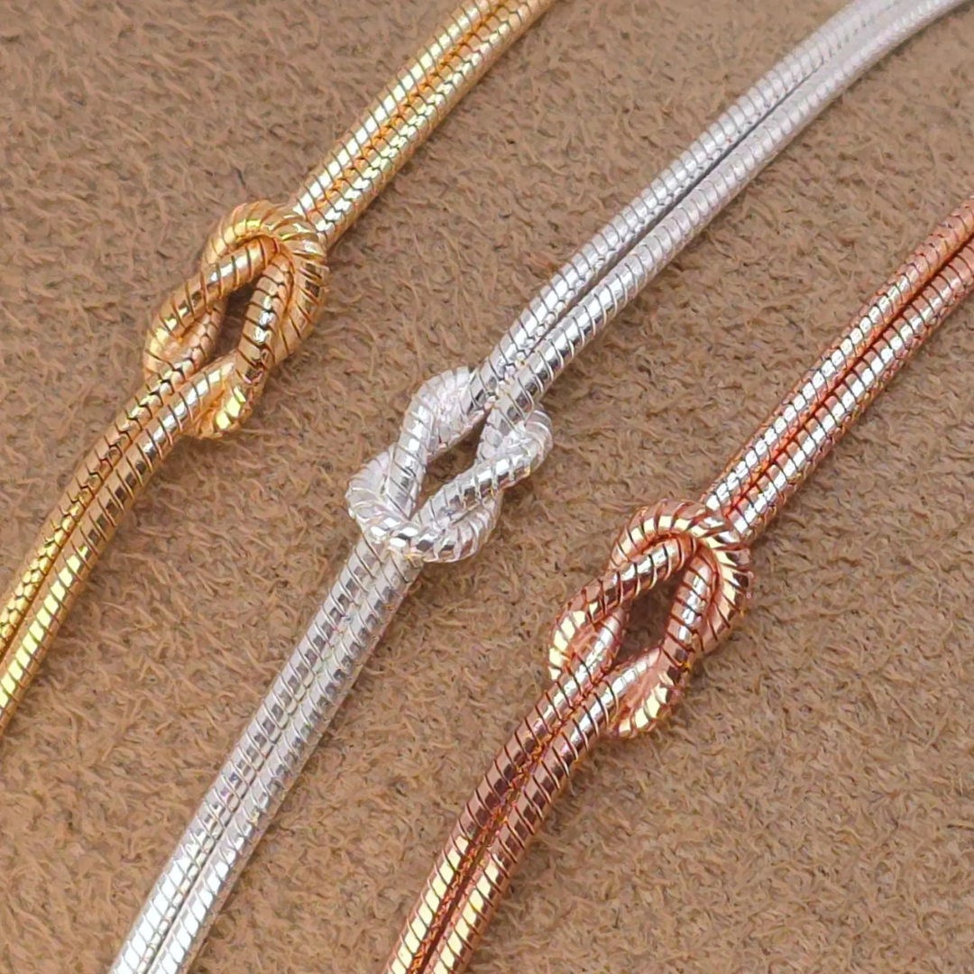 Eternal Knot Armband - Unterstütze Brustkrebs (1+1 GRATIS)