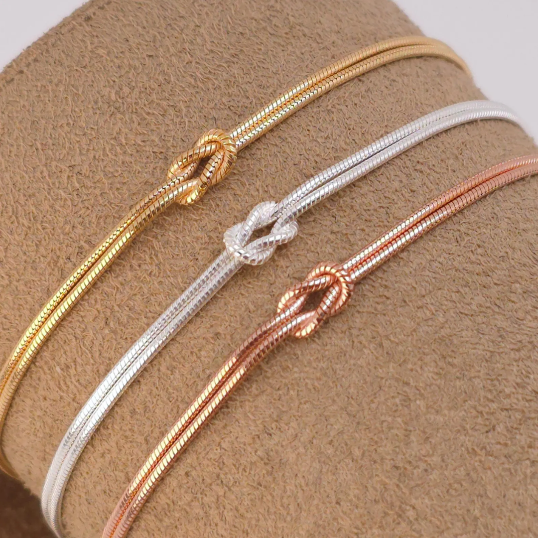 Eternal Knot Armband - Unterstütze Brustkrebs (1+1 GRATIS)