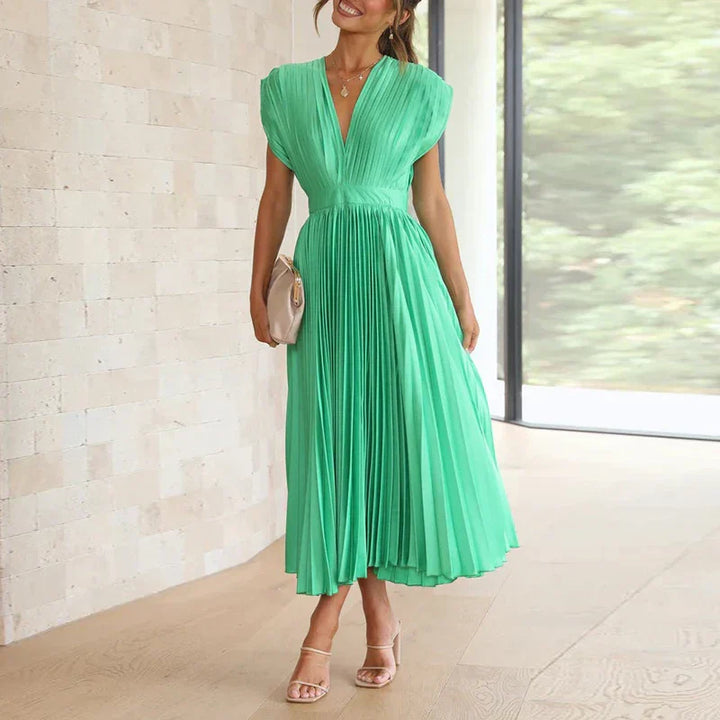 Adela - Elegantes Plissiertes Maxikleid