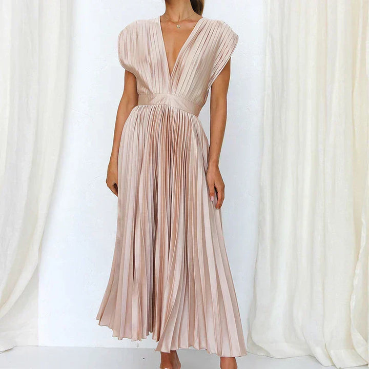 Adela - Elegantes Plissiertes Maxikleid