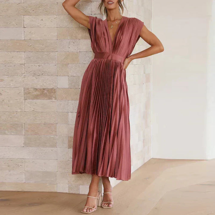 Adela - Elegantes Plissiertes Maxikleid