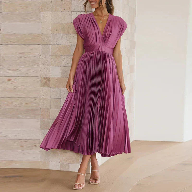 Adela - Elegantes Plissiertes Maxikleid