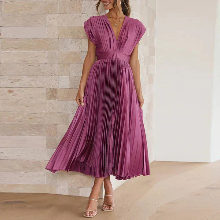 Adela - Elegantes Plissiertes Maxikleid