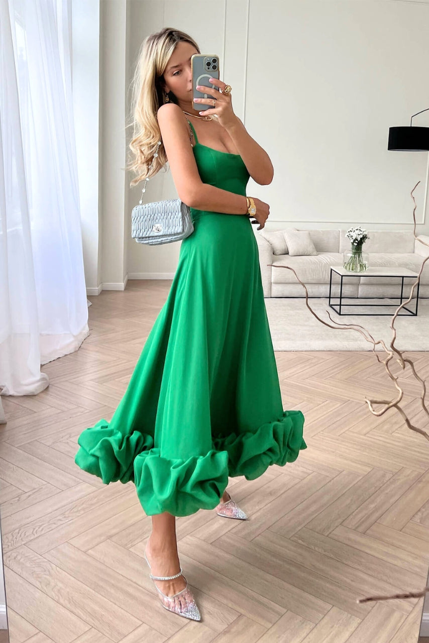 Mila - Elegantes Fließendes Kleid