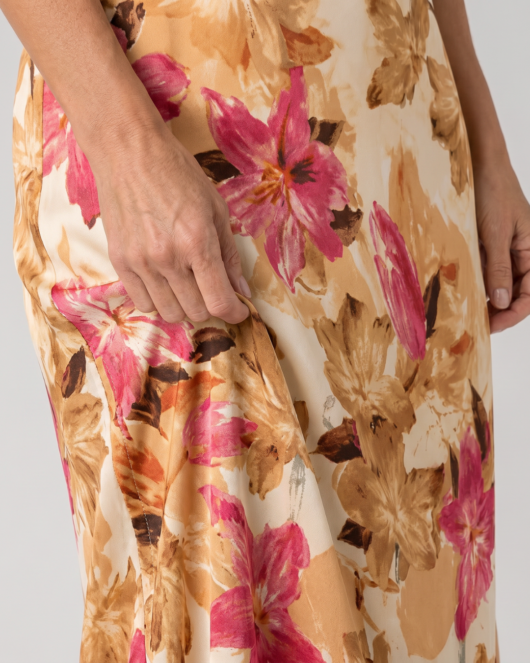 Cekel - Midikleid mit botanischem Print,