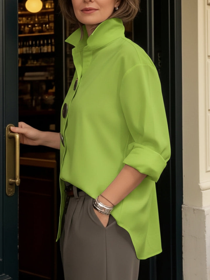 Mirella - Oversize-Bluse mit Statement-Knoepfen
