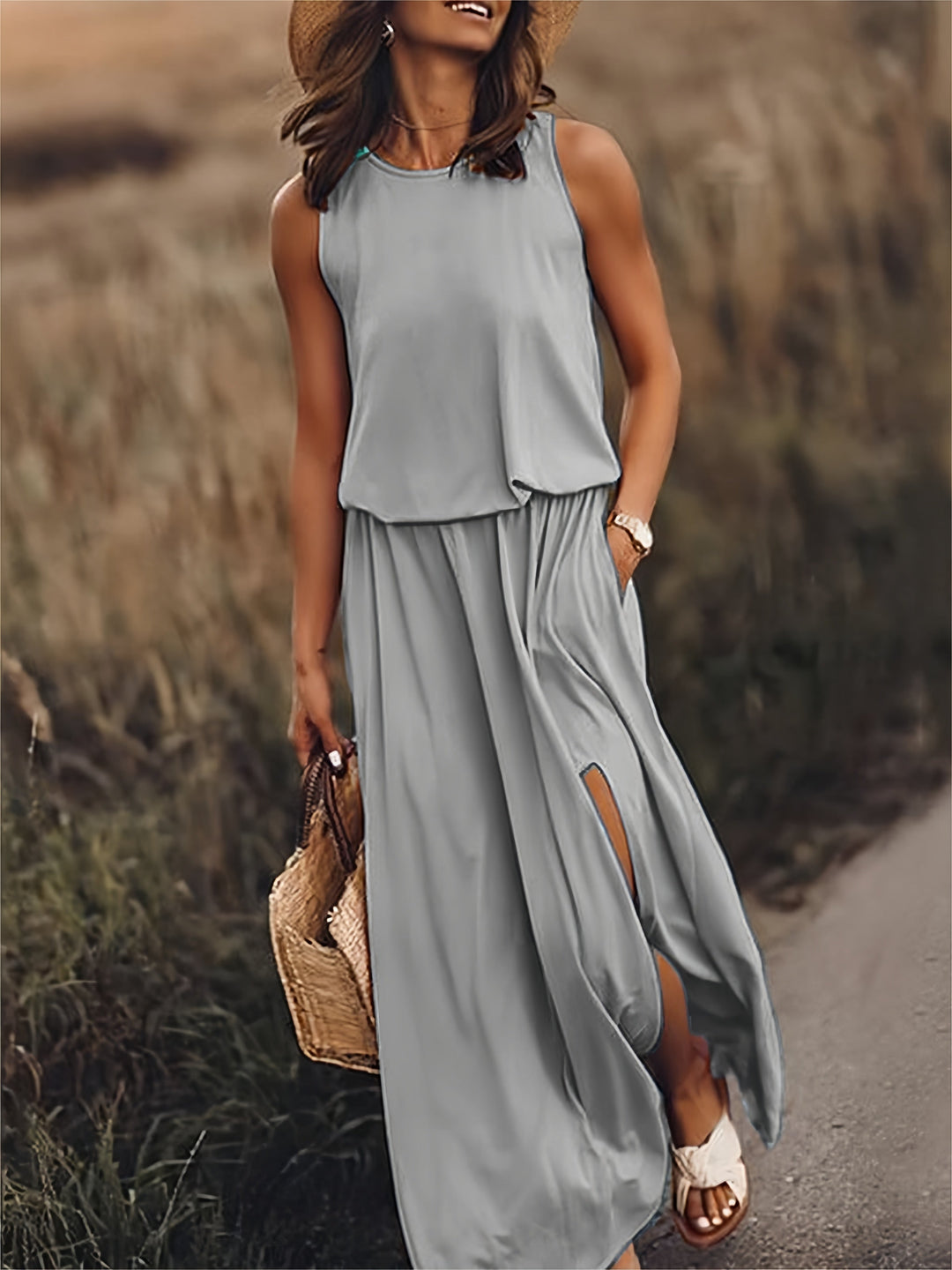 MINERVA I ÄRMELLOSES MAXIKLEID