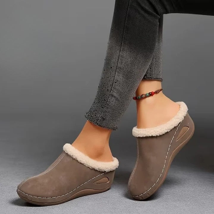 Martine - Gefütterte Slip-on-Schuhe aus Kunstfell