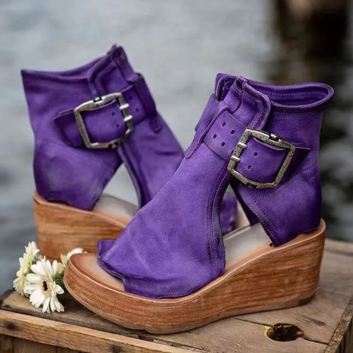 Liva - Retro-Sandalen mit Keilabsatz und