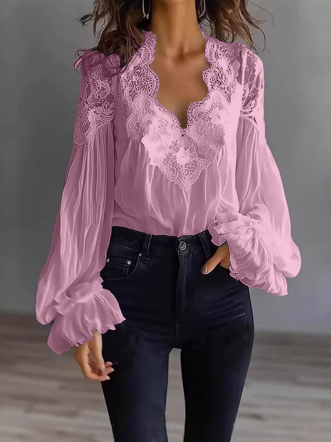 Joelle - Elegante Spitzenbluse mit Puffärmeln