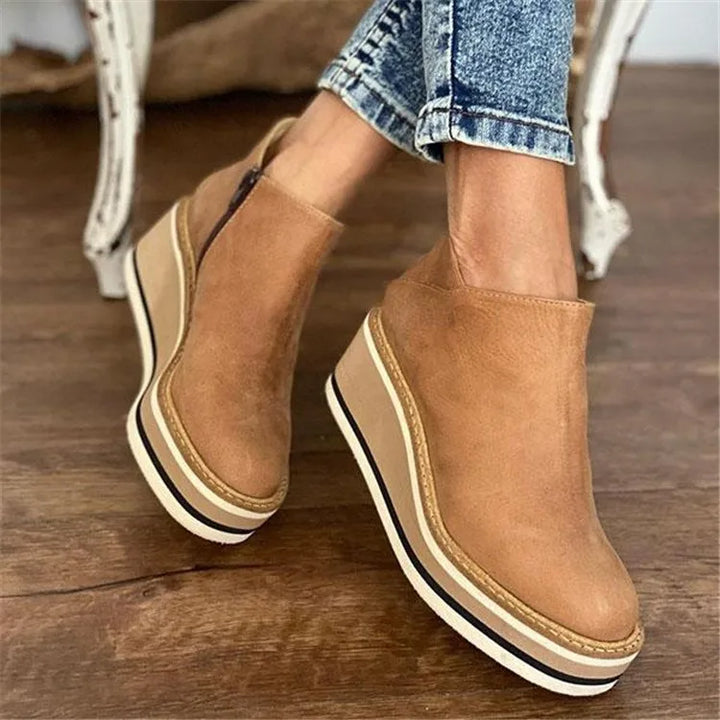 Carolina - Elegante und Leichte Knöchelstiefel