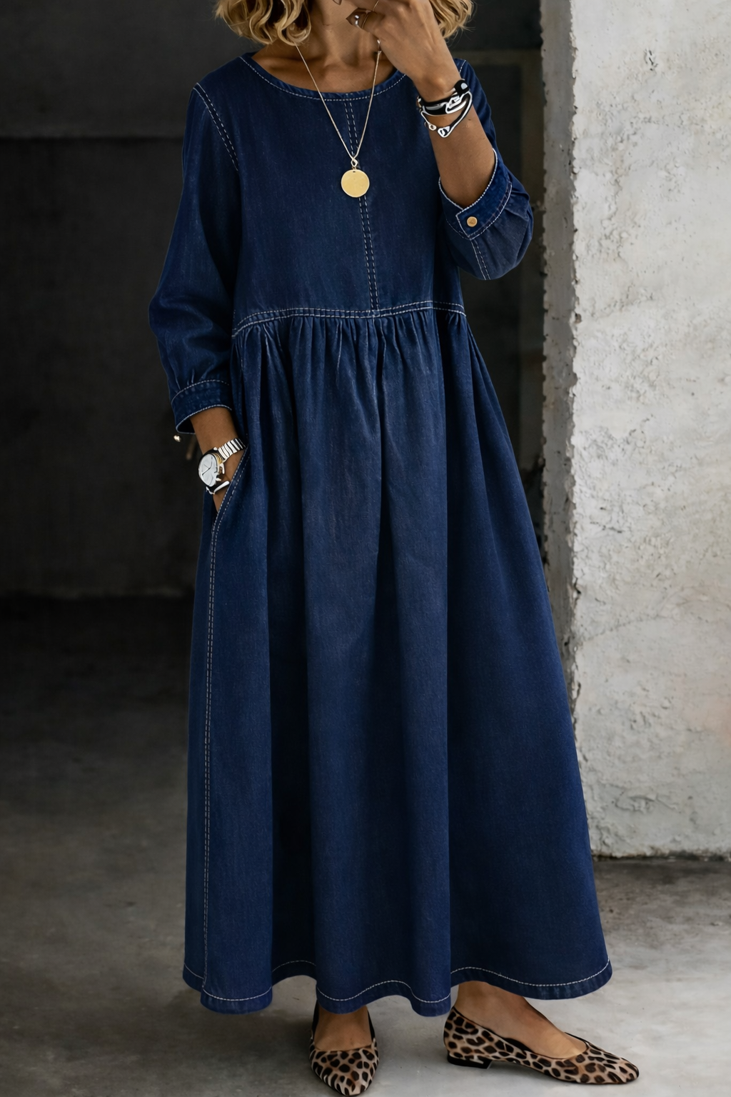 Melissa - Rundhalsausschnitt Langärmeliges Denim-Kleid