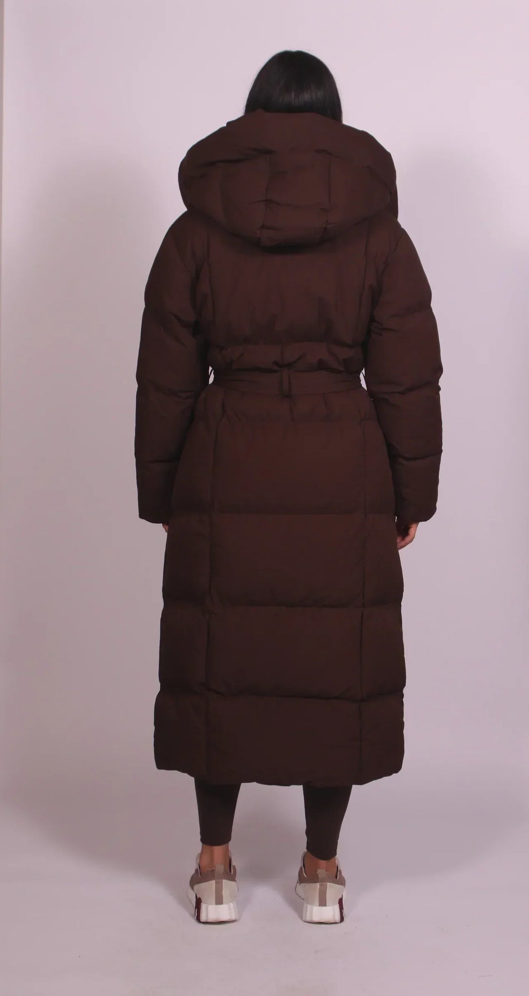 Amina - Langer Gürtel-Puffer-Mantel