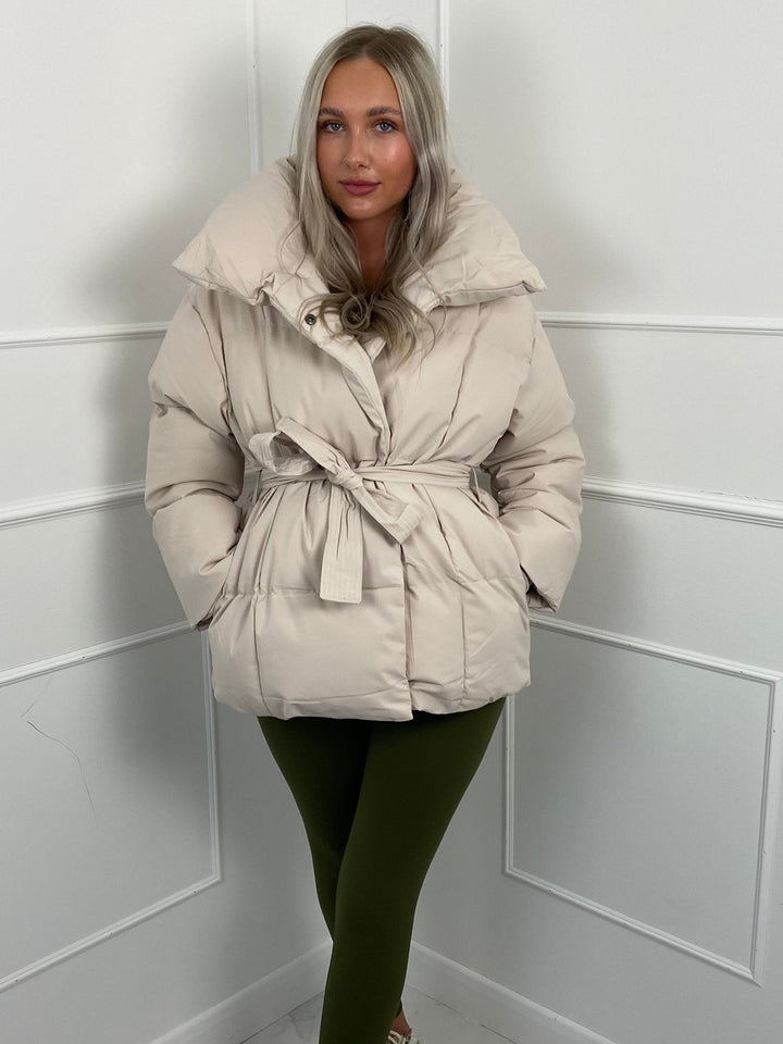 KARLY - Kurze Pufferjacke mit Gürteltasche