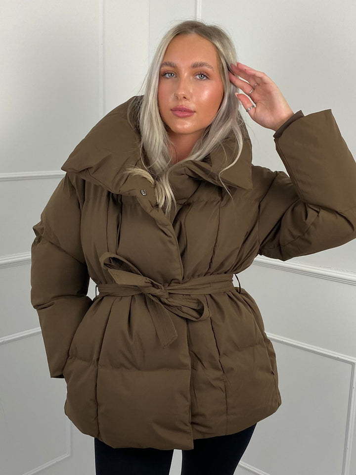 KARLY - Kurze Pufferjacke mit Gürteltasche