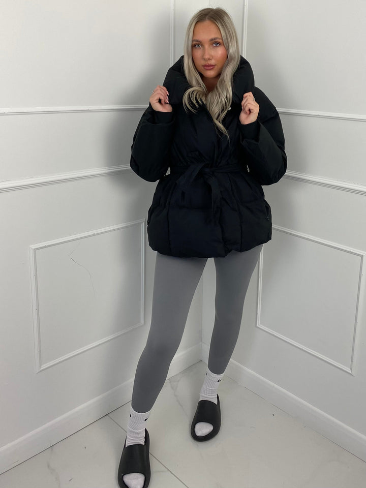 KARLY - Kurze Pufferjacke mit Gürteltasche