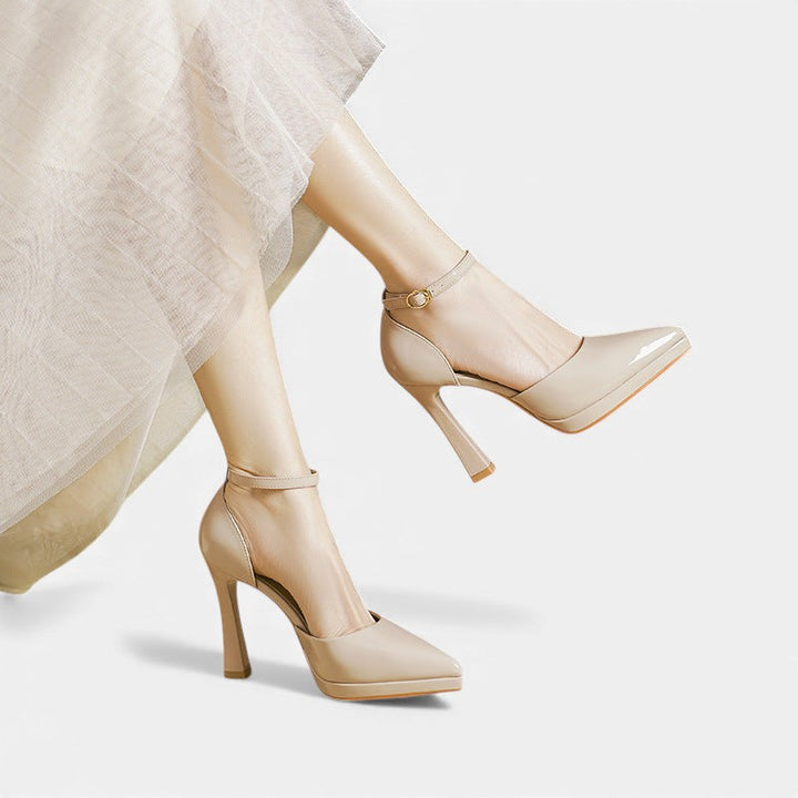 Evette Leder Heels