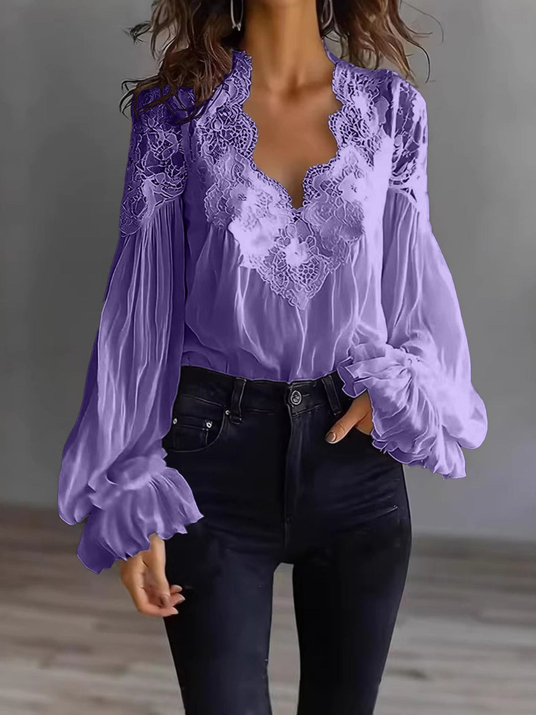 Joelle - Elegante Spitzenbluse mit Puffärmeln