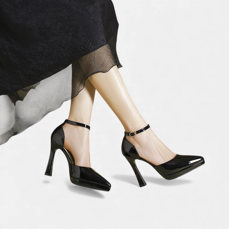 Evette Leder Heels