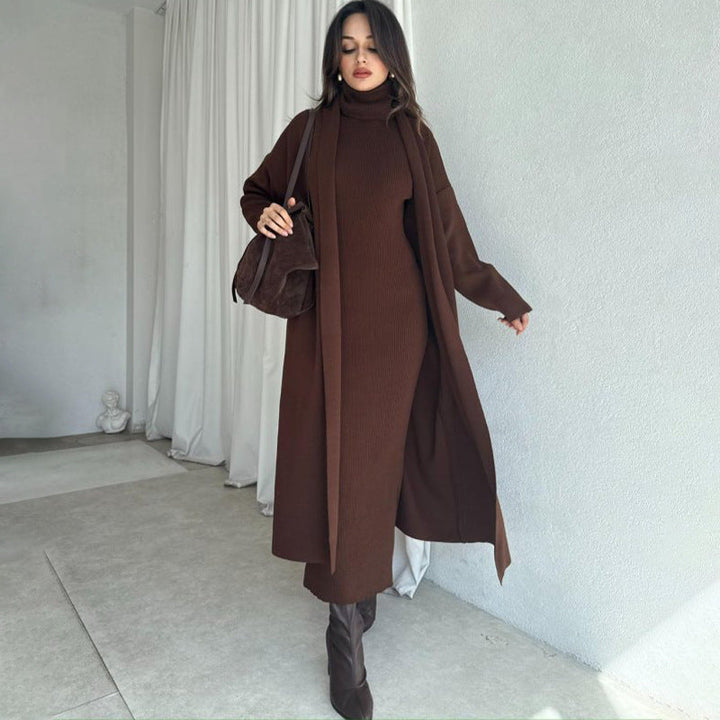 Livia - High-Neck Strickkleid & Cardigan-Set
