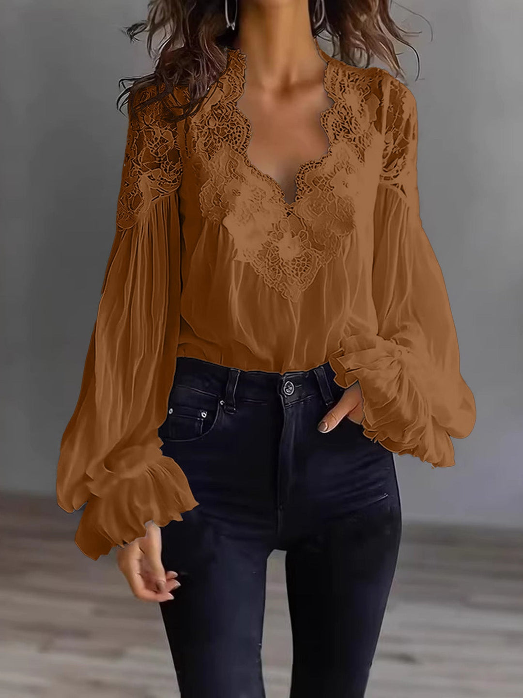 Joelle - Elegante Spitzenbluse mit Puffärmeln