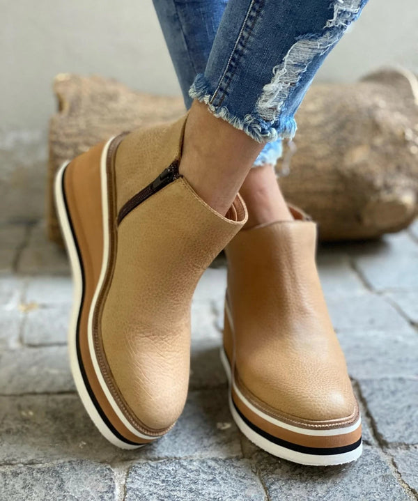 Carolina - Elegante und Leichte Knöchelstiefel