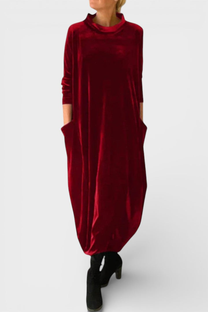 Saskia - Elegantes Samtkleid mit Taschen