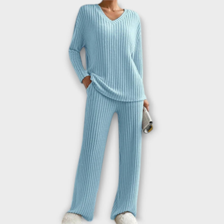 Kathy - Gemüetliches Zwei-Teiler-Set