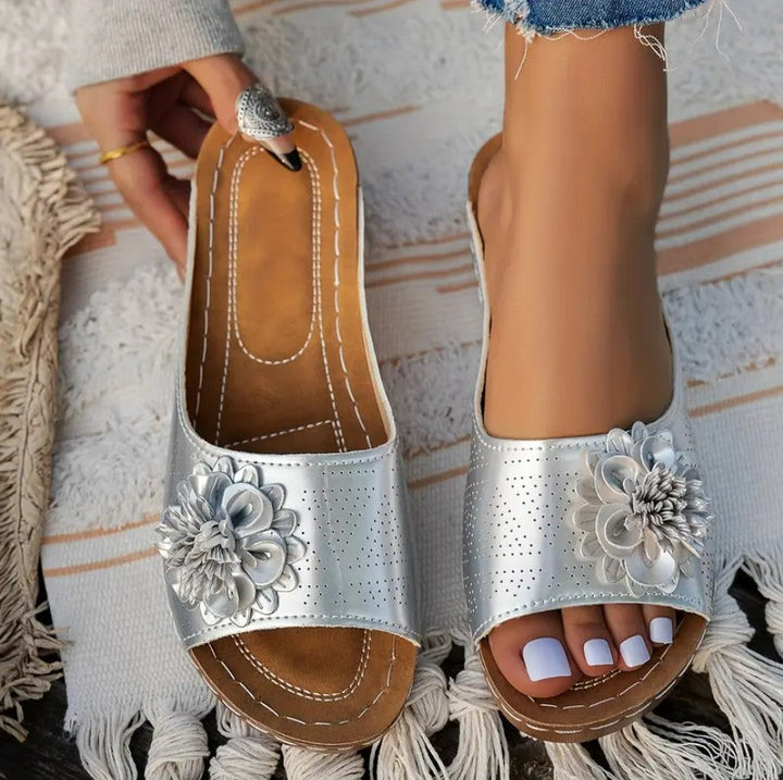 Flora - Orthopädische Sandalen mit Blumenmotiv