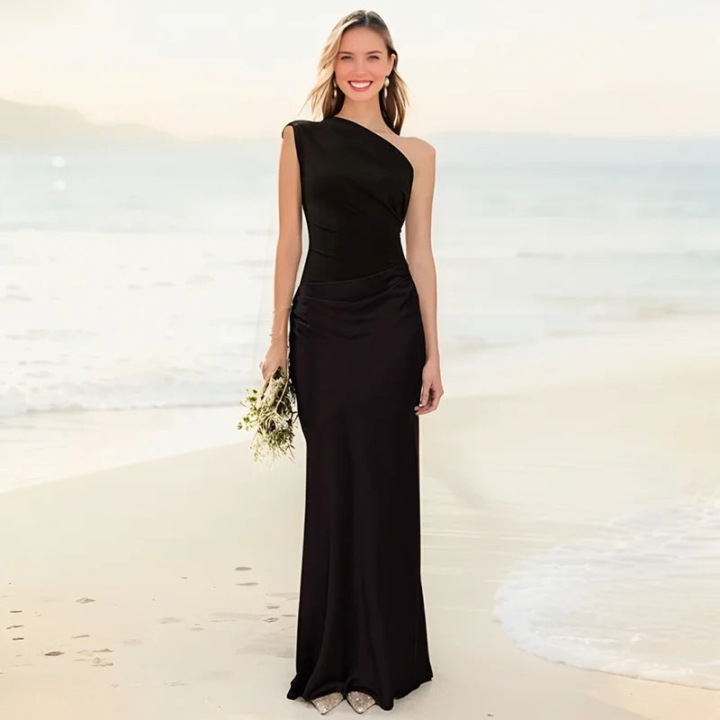 Luna - Satin Maxikleid mit Schlitz