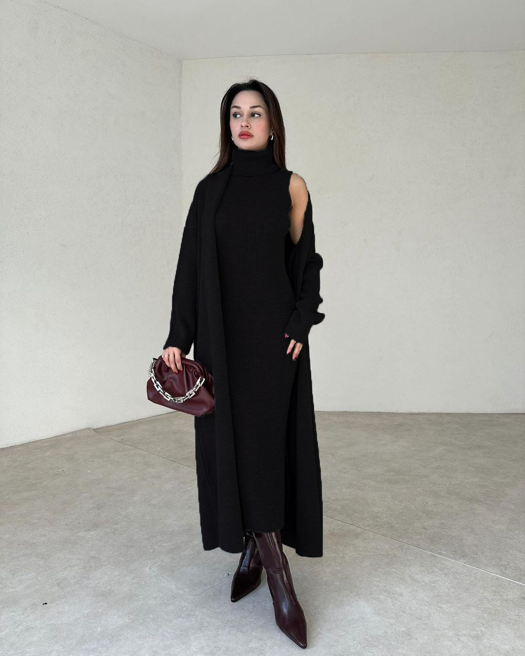 Livia - High-Neck Strickkleid & Cardigan-Set