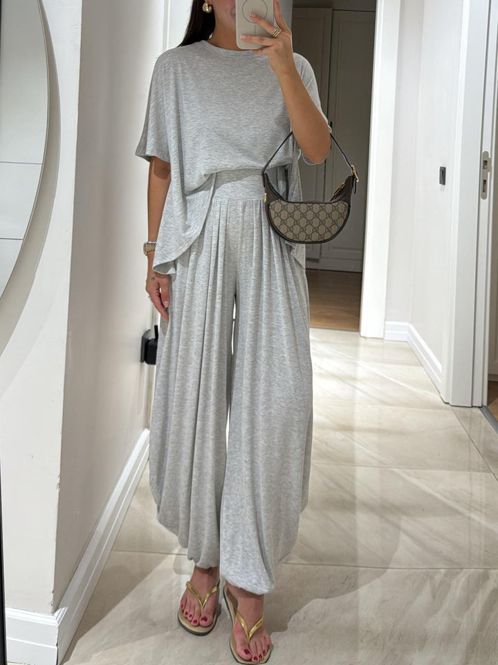 Patrycja - lässiges Ensemble mit Hose