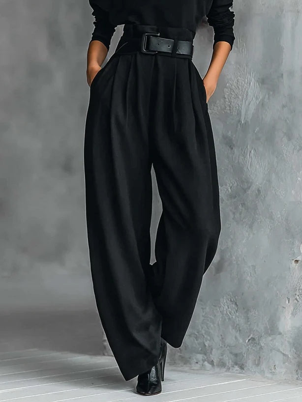 Arielle - elegantes Ensemble mit Kragen