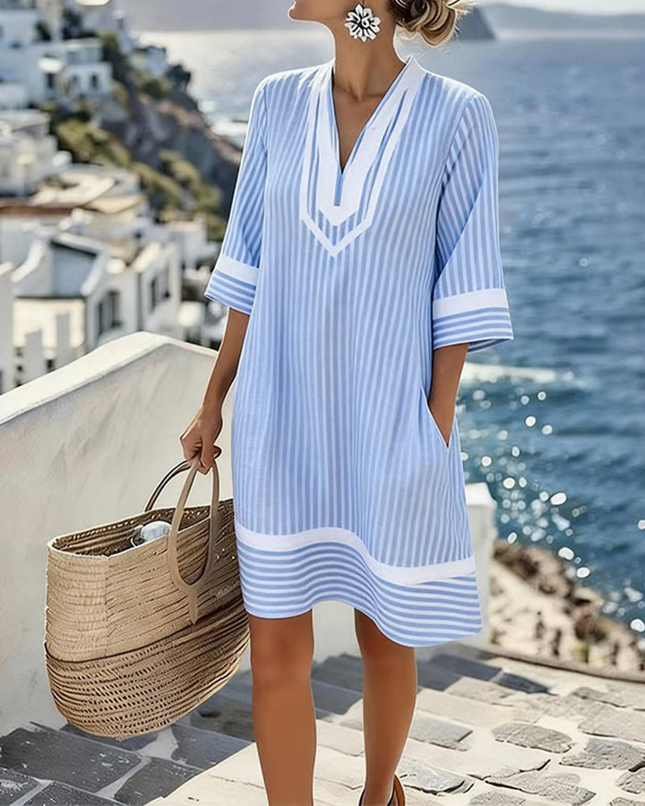 Alma - Gestreiftes Kleid mit V-Ausschnitt
