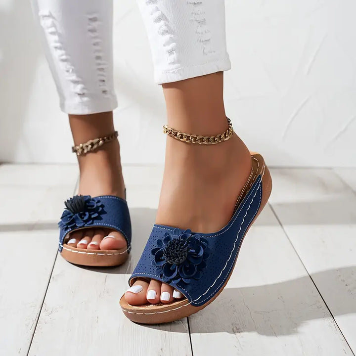 Flora - Orthopädische Sandalen mit Blumenmotiv