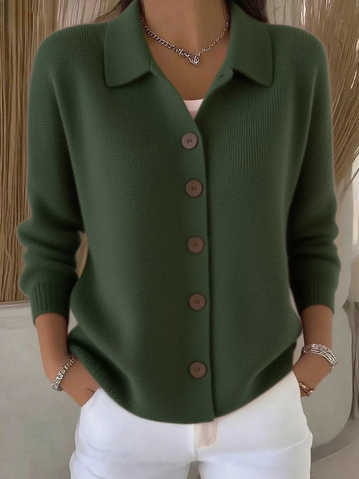 Mila - Elegants Strickjäckli mit Chnöpf