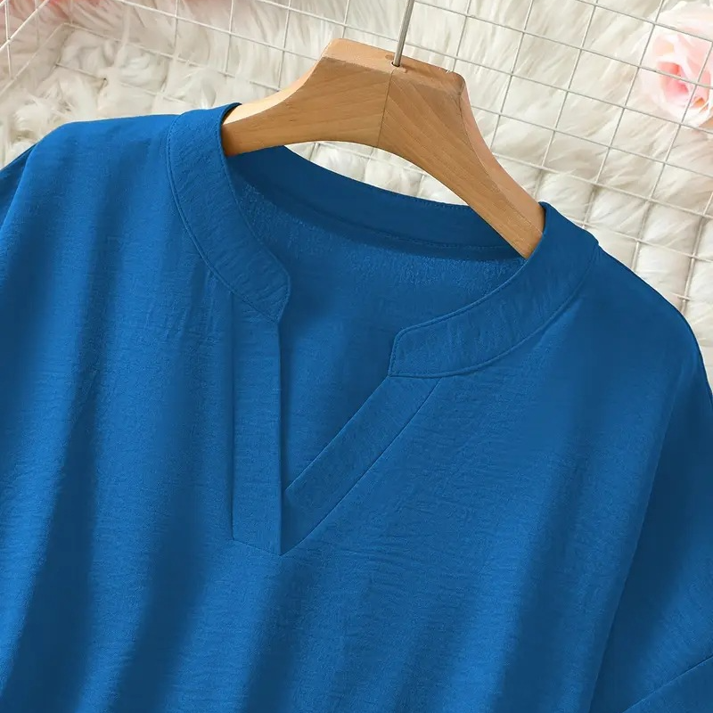 Mara - Luftige V-Ausschnitt Bluse