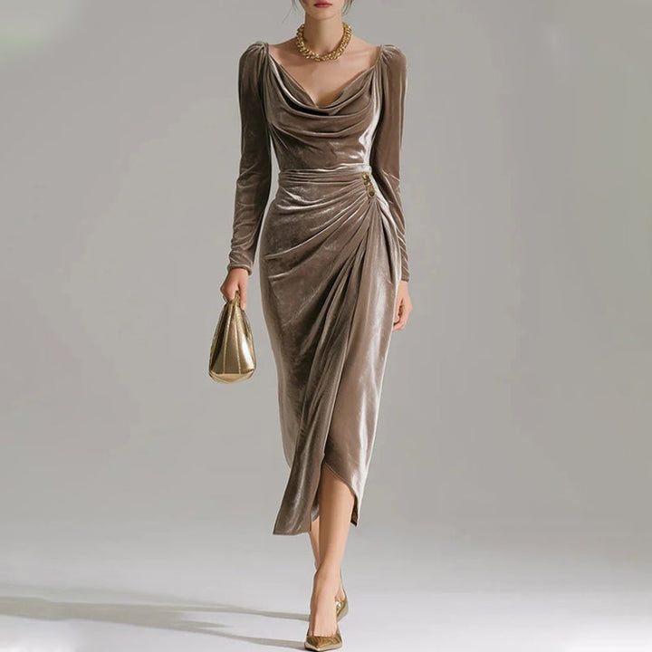 Margarette - Elegantes Velourkleid mit Drapierung