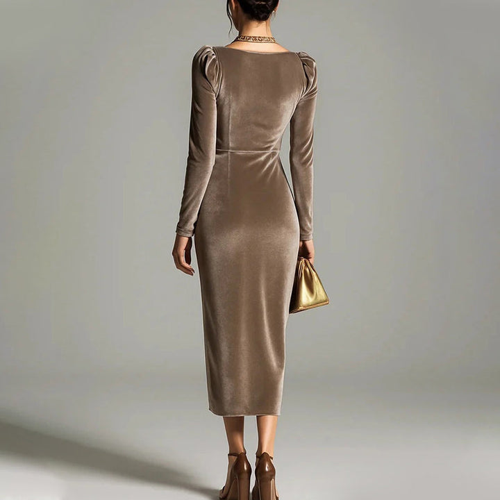 Margarette - Elegantes Velourkleid mit Drapierung